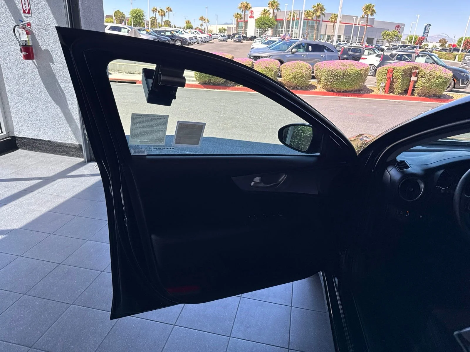 Used 2023 Aurora Black Pearl Kia LXS image 15