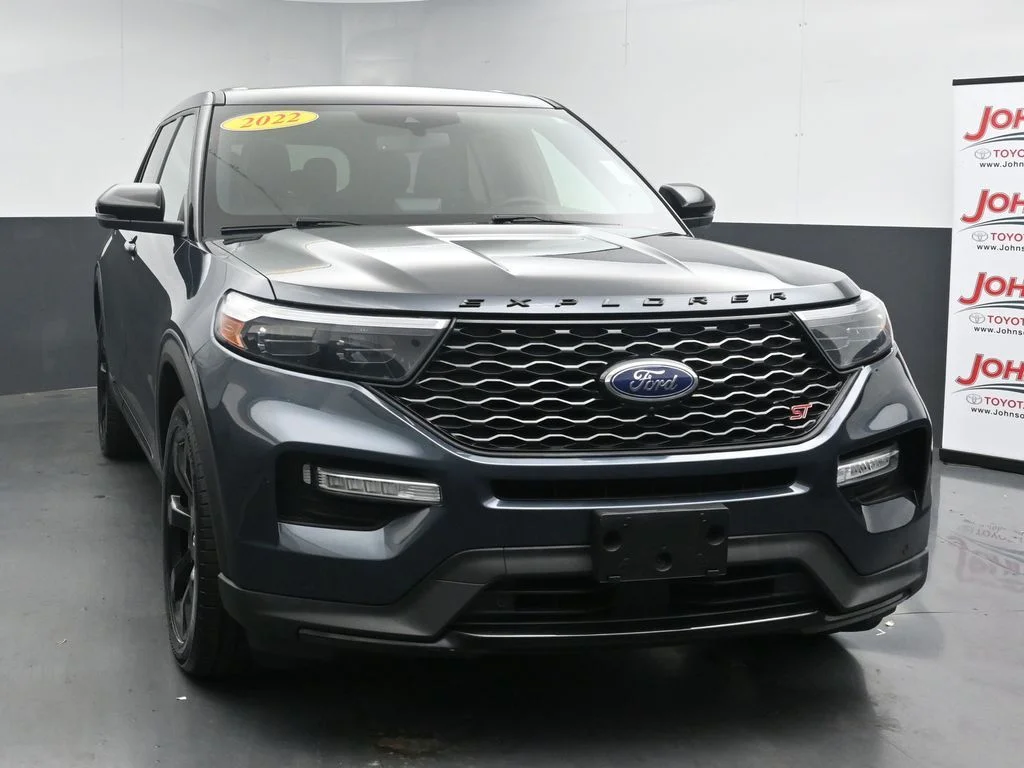 Used 2022 Blue Ford ST image 2