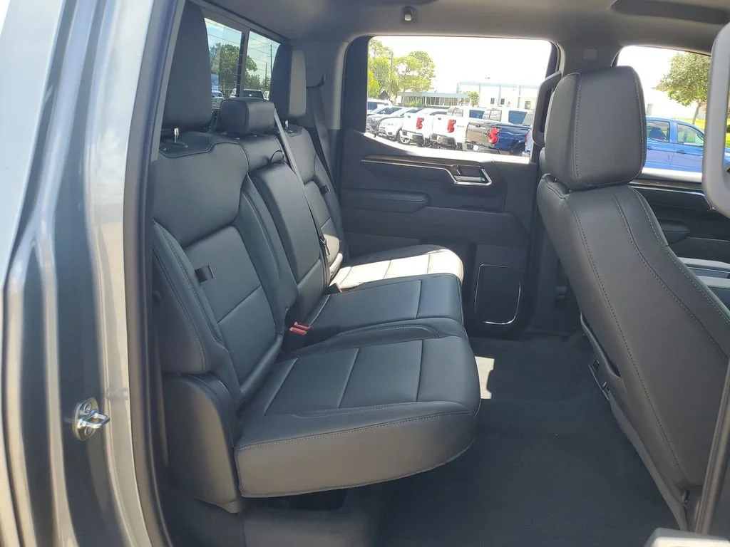 New 2026 Sterling Gray Metallic Chevrolet LT image 33