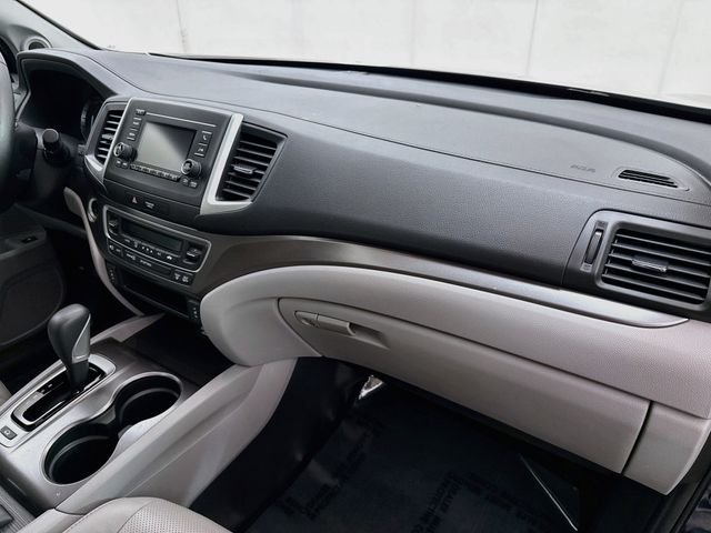Used 2019 Blue Honda RTL image 29