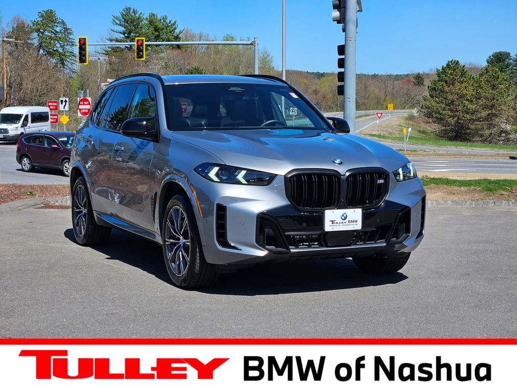 2025 BMW X5 M60i's photo