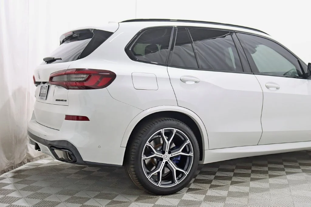 Used 2023 White BMW xDrive45e image 11