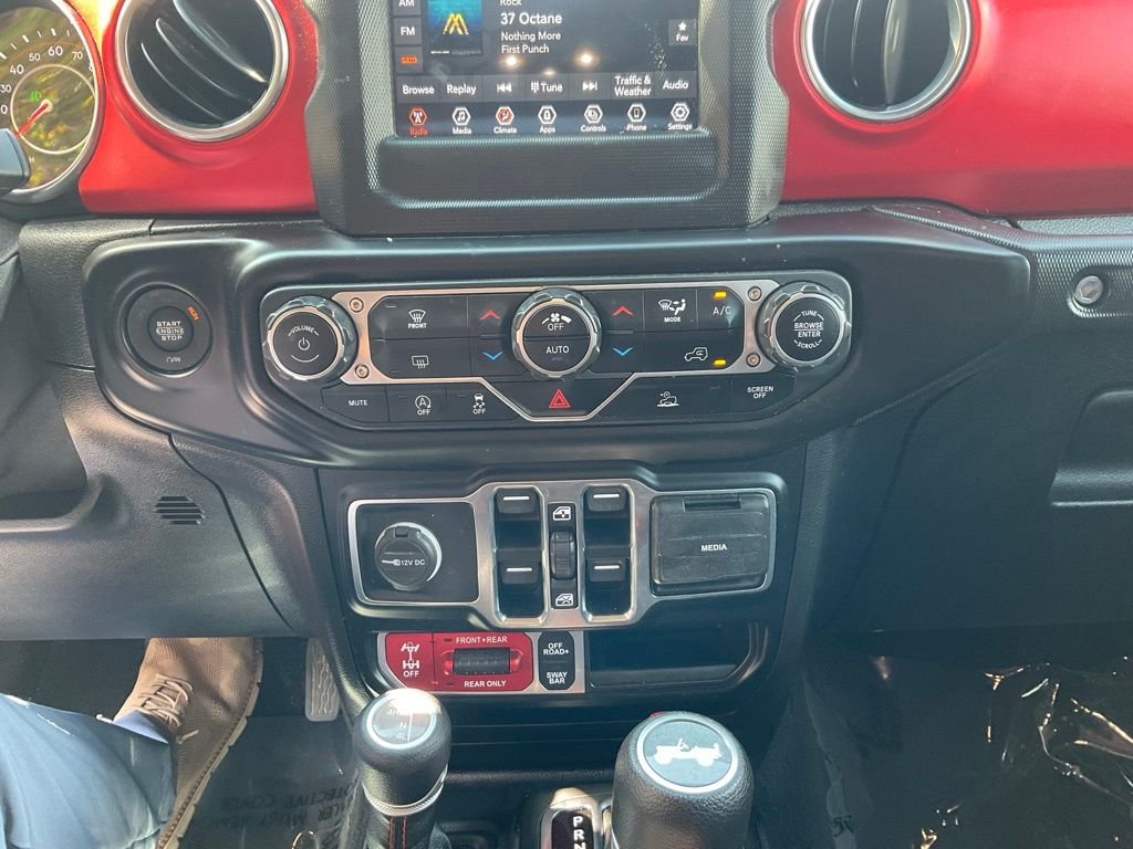 Used 2021 Red Jeep Unlimited Rubicon image 19