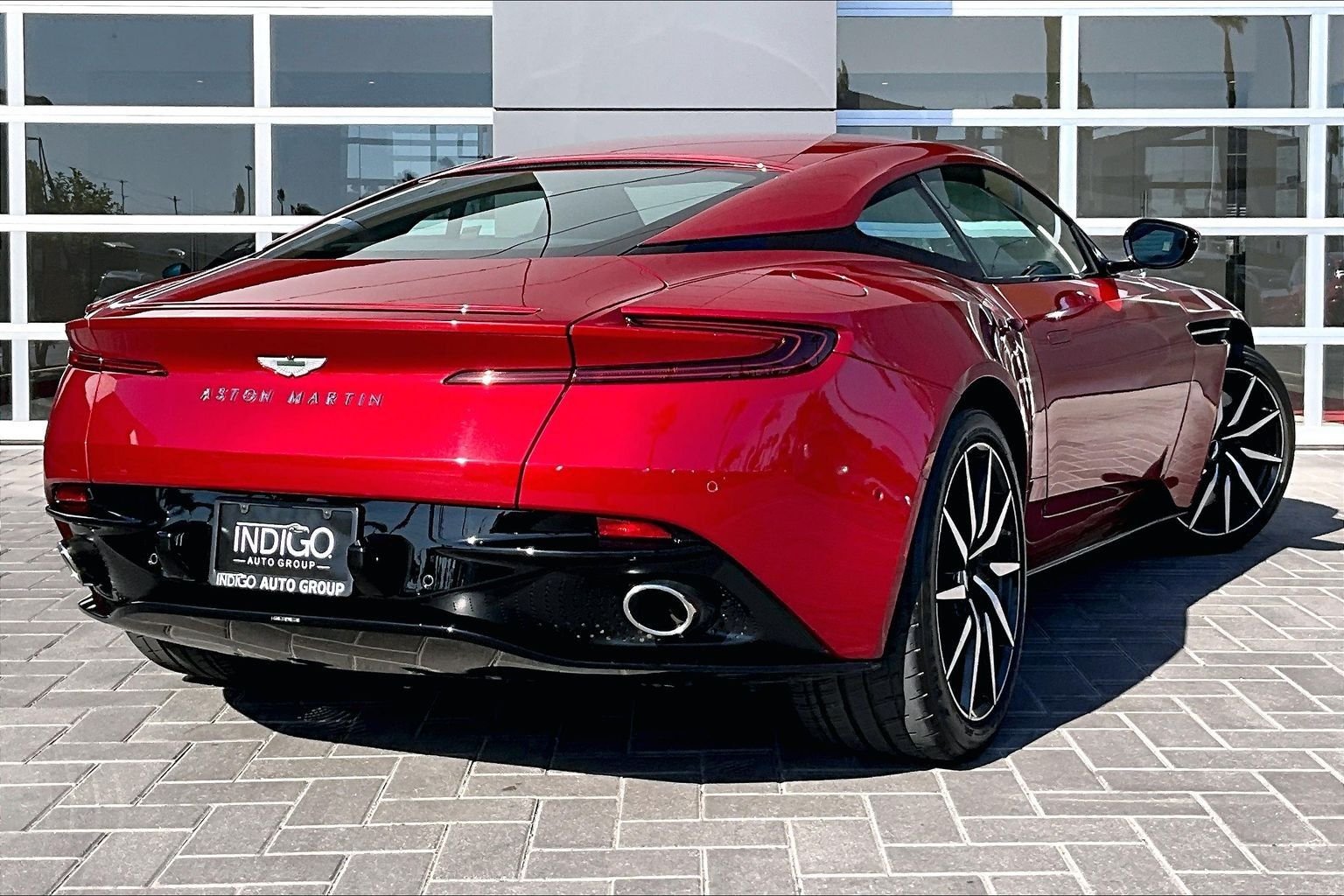 Used 2023 Red Aston Martin Base image 11