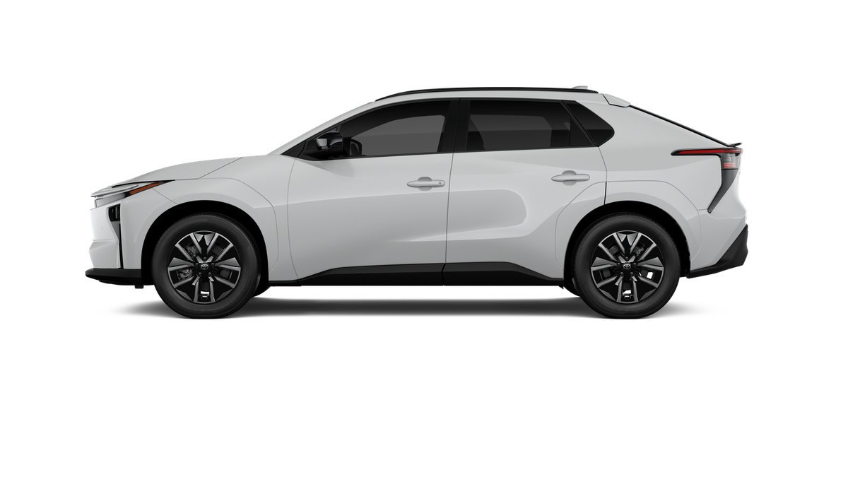 New 2026 WINDCHILL PEARL Toyota XLE image 26