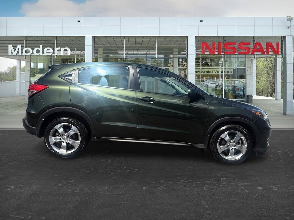 Used 2017 Misty Green Pearl Honda LX image 29