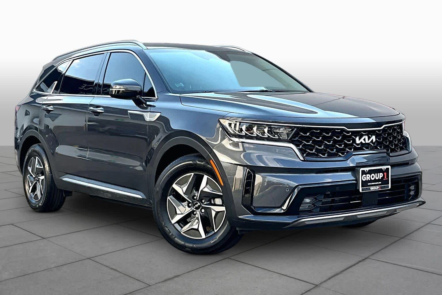Pre-Owned 2023 Kia Sorento Hybrid EX