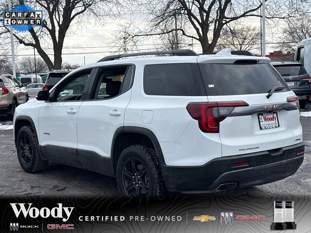 2023 GMC ACADIA - Image 4