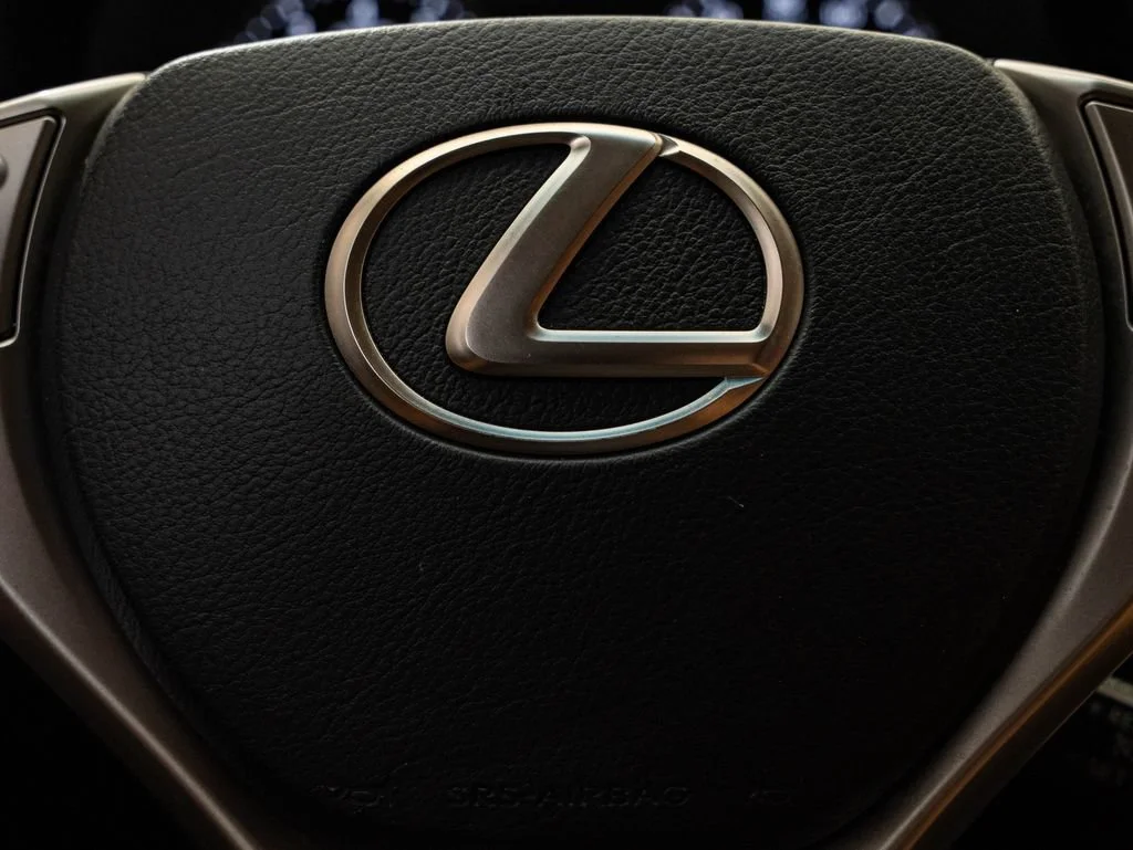 Used 2013 Obsidian Lexus 350 image 28