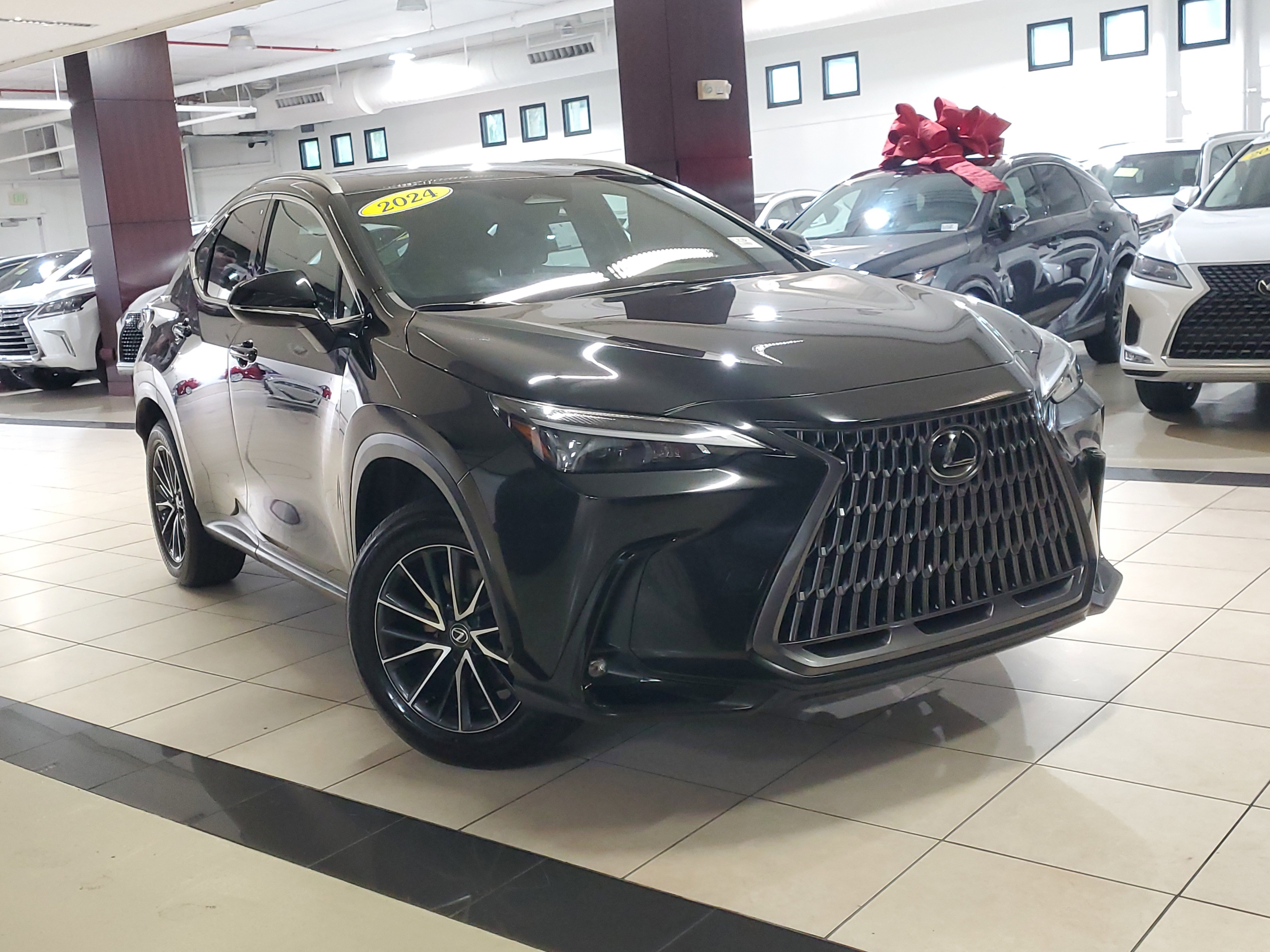 Used 2024  Lexus NX 250 Premium image 1