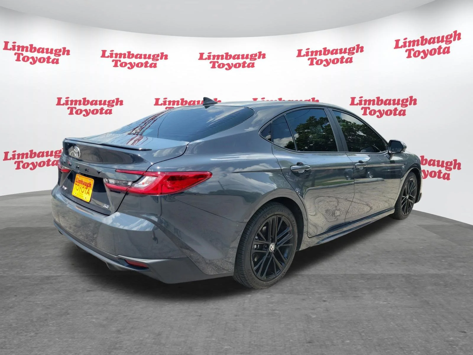 Used 2025 Underground Toyota SE image 22