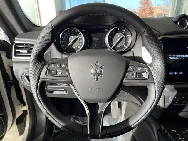 2024 MASERATI GHIBLI - Image 5