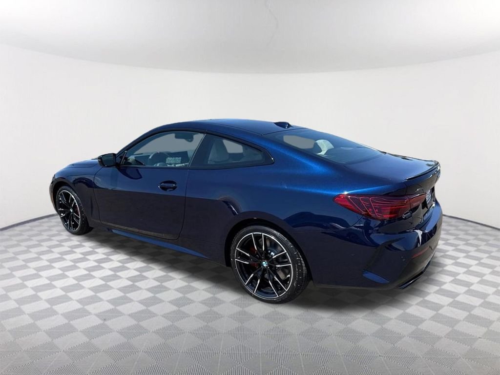 2026 BMW 4 Series M440i - Photo 7