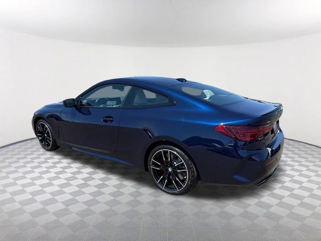 2026 BMW 4 Series M440i - Photo 7
