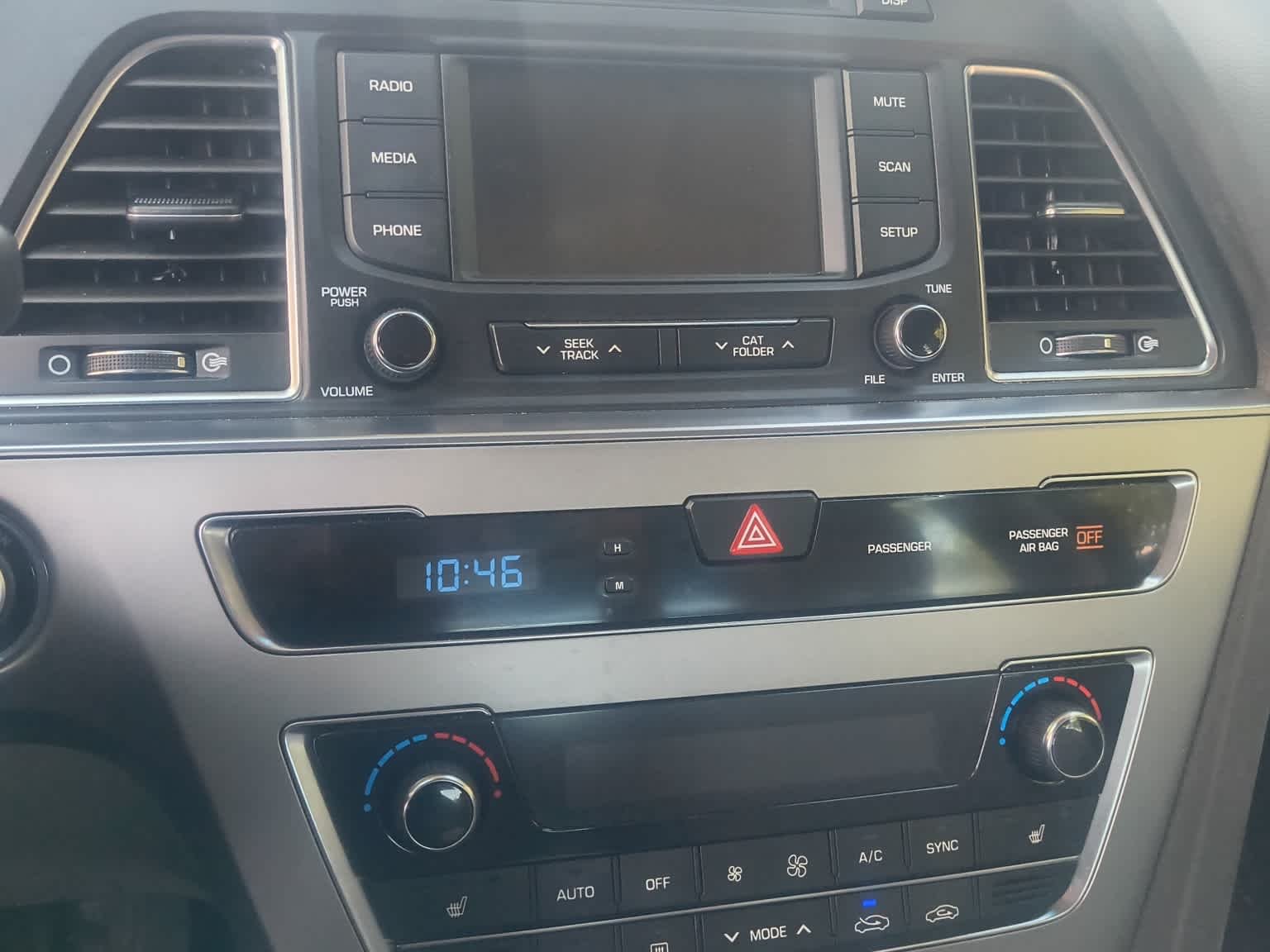 Used 2015 Lakeside Blue Hyundai 2.4L Sport image 6