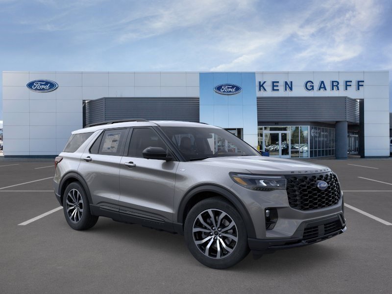 New 2026 Carbonized Gray Metallic Ford ST-Line image 8