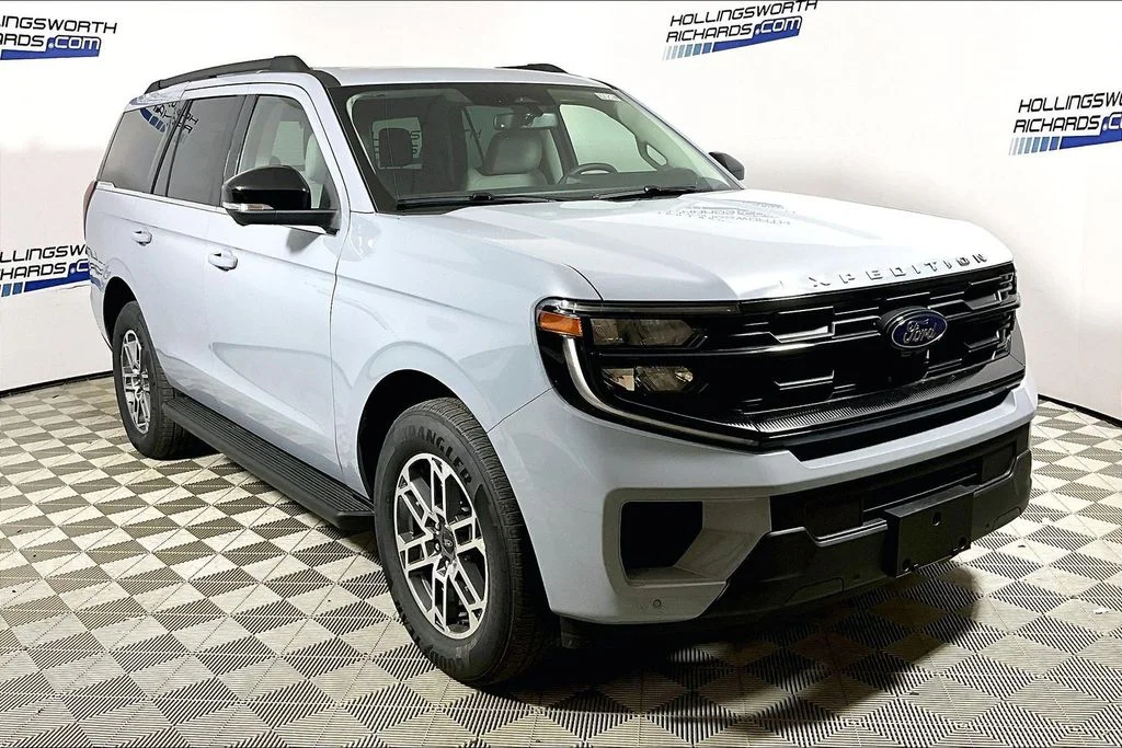 New 2026 Gray Ford Active image 2