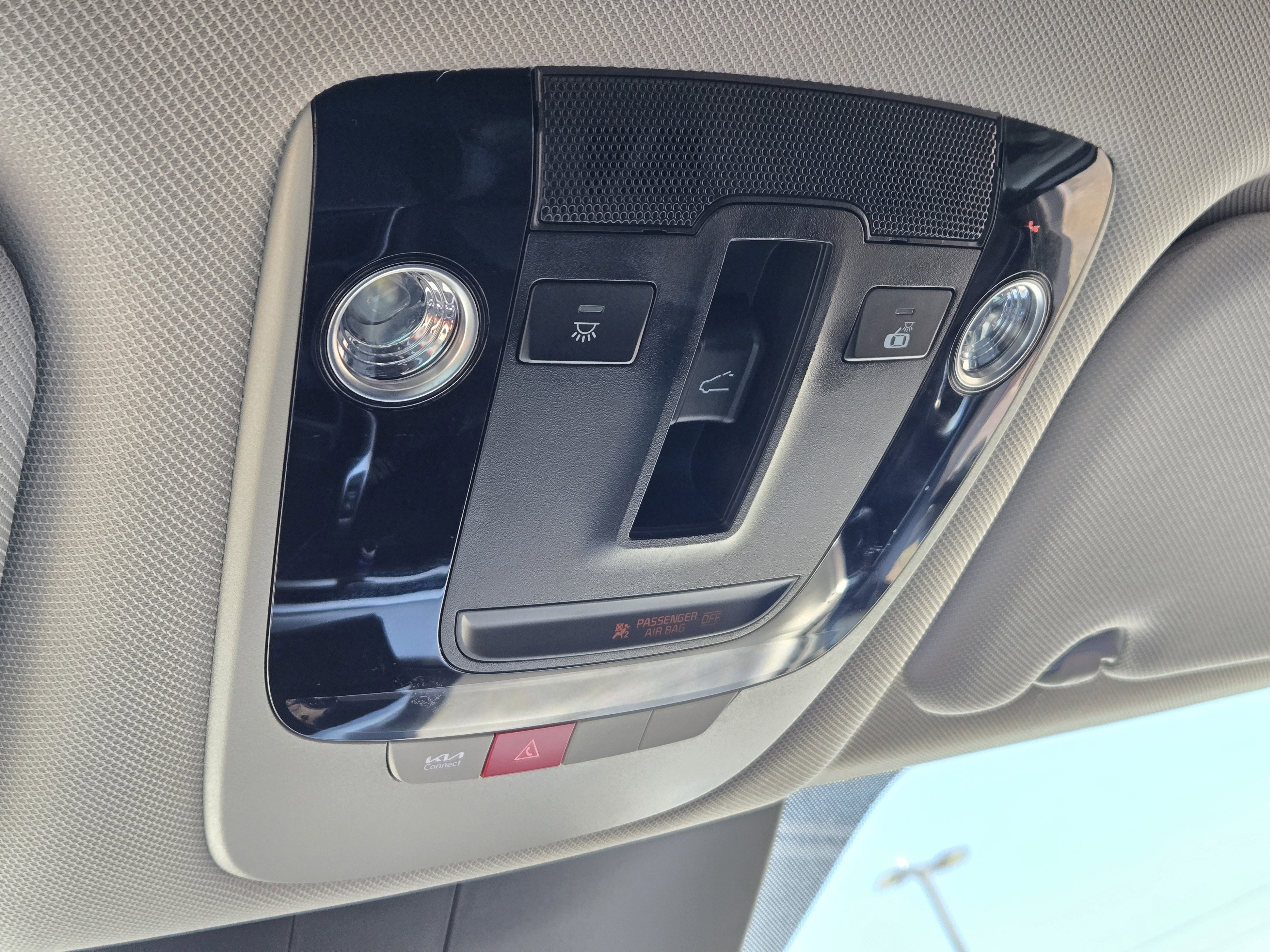Used 2025 Gray Kia S image 32