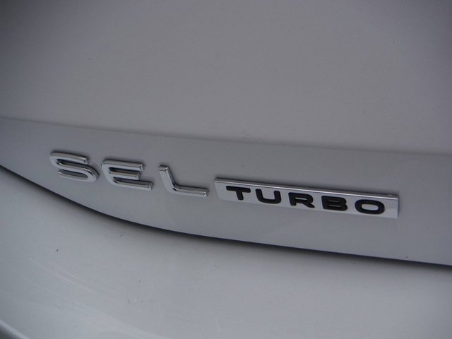 New 2026 White Volkswagen SEL R-Line Turbo image 11