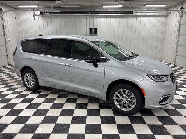 2026 Chrysler Pacifica