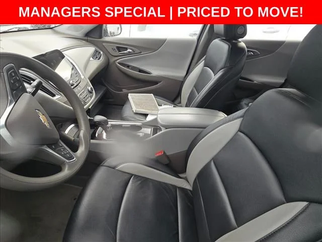 Used 2022 Gray Chevrolet LT image 31