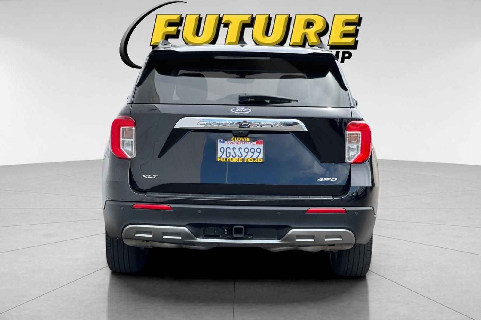 Used 2022 Black Ford XLT image 4