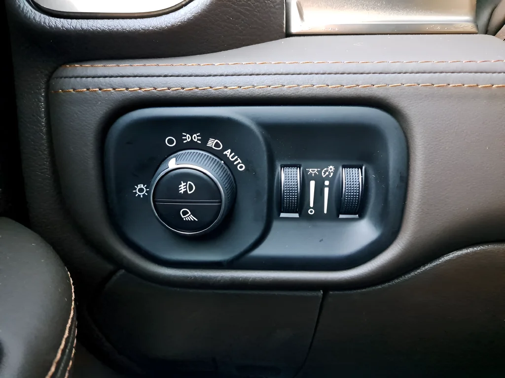 2026 RAM 2500 Limited - Photo 30