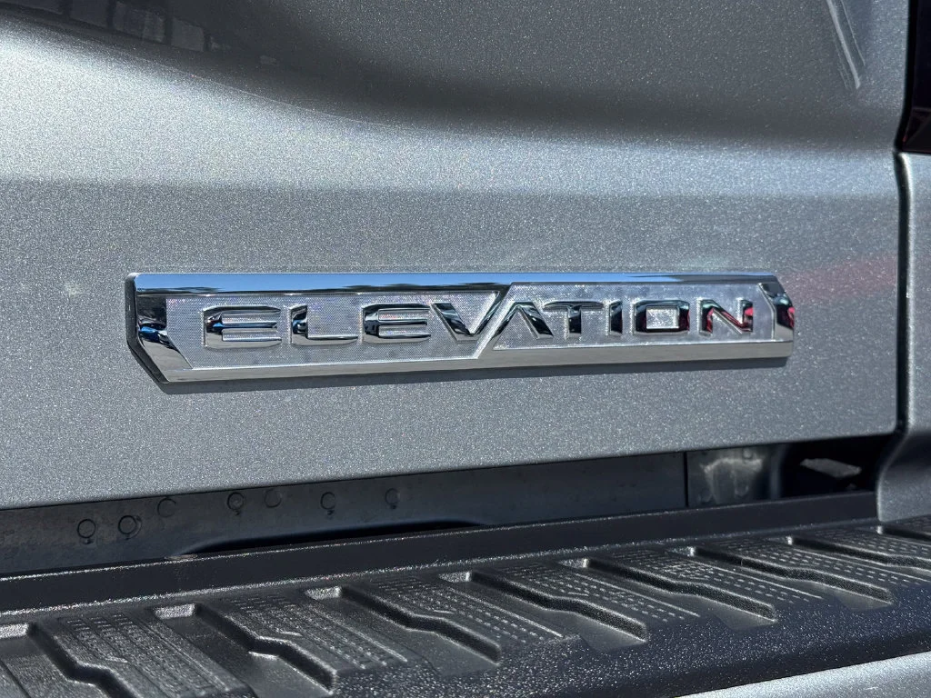 Used 2026 Sterling Metallic GMC Elevation image 11