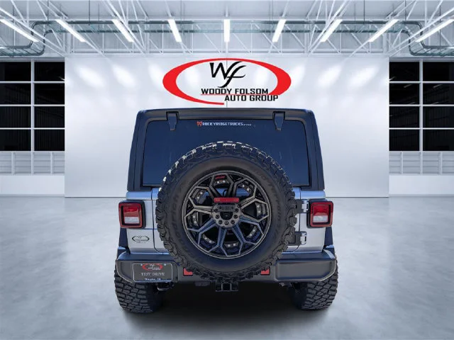 Used 2024 Silver Jeep Sport image 4