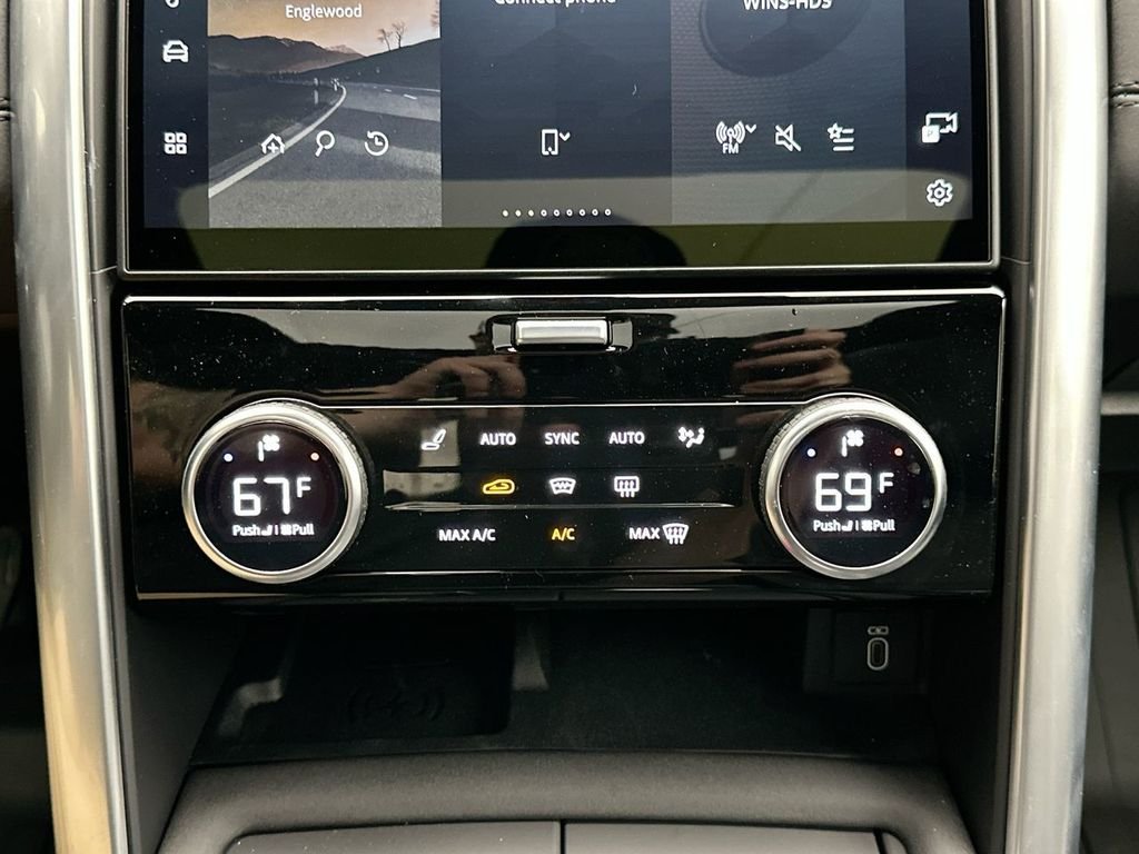 New 2026 Eiger Grey Land Rover S image 13