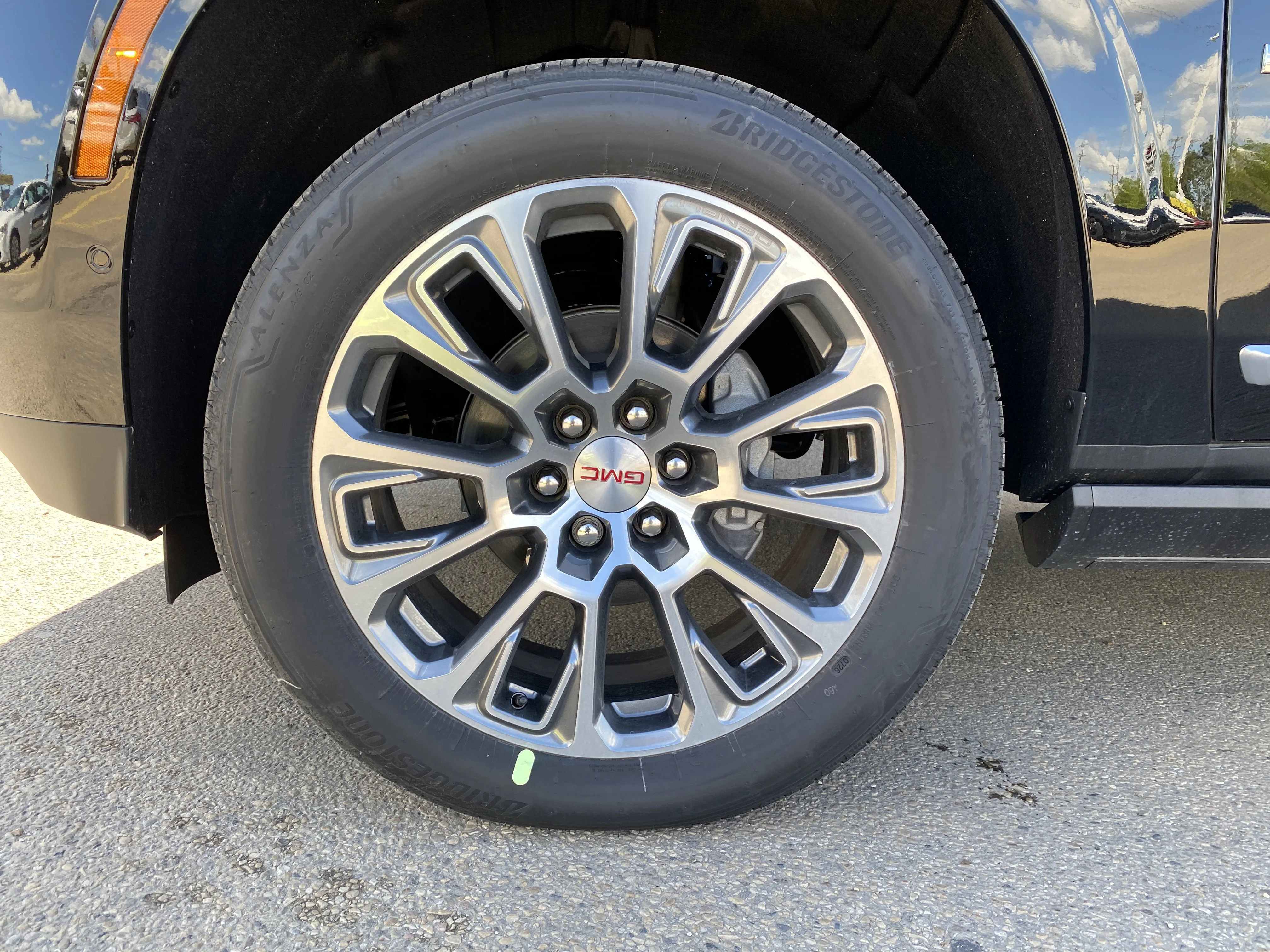 New 2026 ONYX BLACK GMC Denali image 12