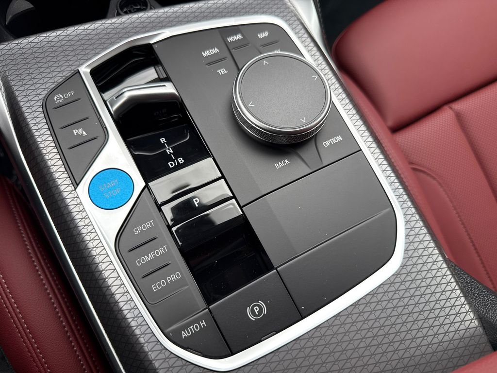 New 2026 Brooklyn Grey Metallic BMW eDrive40 image 25