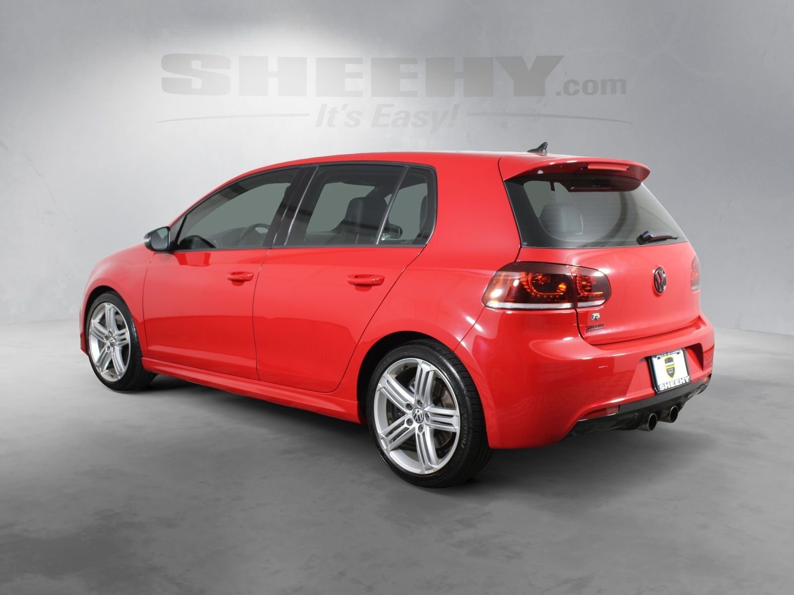 Used 2012 Red Volkswagen R image 14