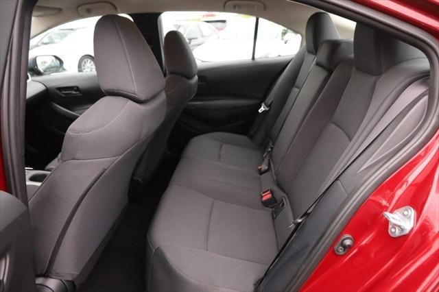 Certified Used 2022 RUBY FLARE PEARL Toyota  image 9
