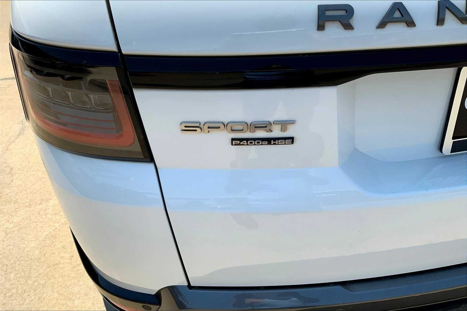 Used 2021 Fuji White Land Rover HSE Silver Edition image 57