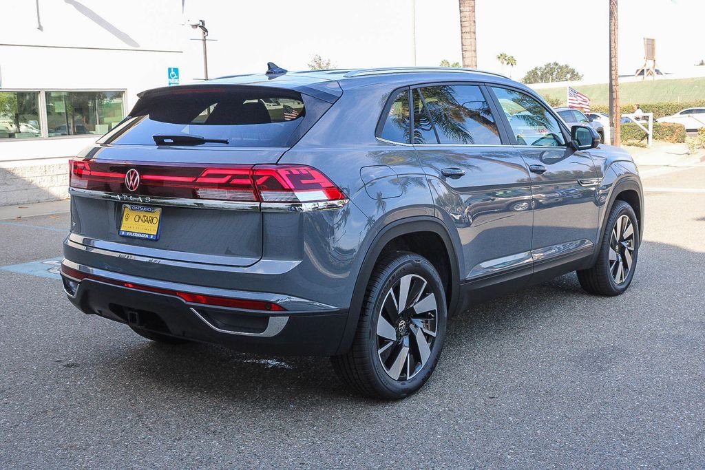 New 2026 Gray Volkswagen 2.0T SE w/Technology image 8