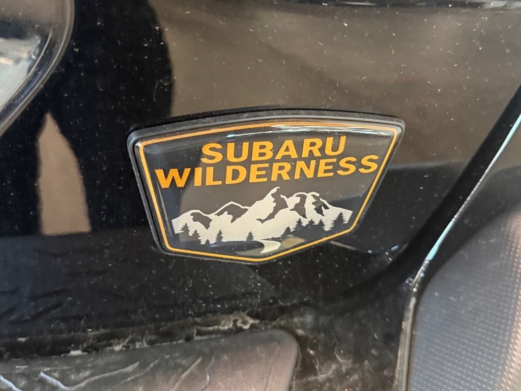 New 2026 CRYSTAL BLACK SILICA Subaru Wilderness image 22