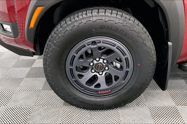 2025 Nissan Frontier PRO-4X - Photo 9