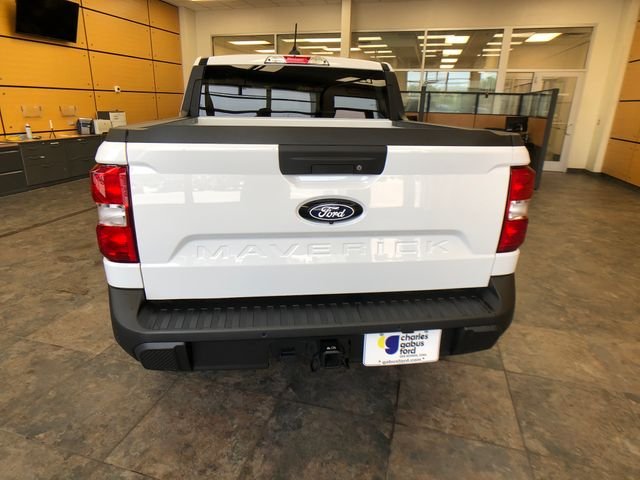 New 2026 Oxford White Ford XLT image 6