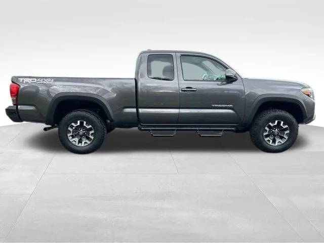Used 2016 Gray Toyota TRD Off-Road image 6