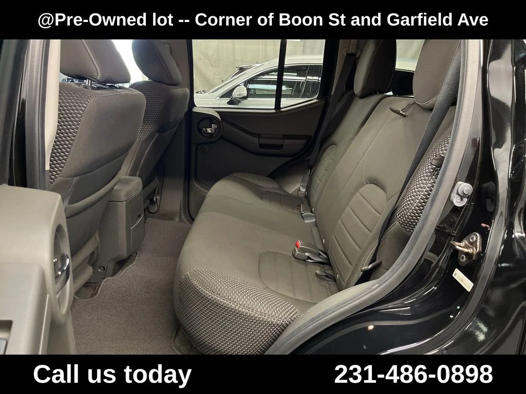 Used 2015 Black Nissan PRO-4X image 27