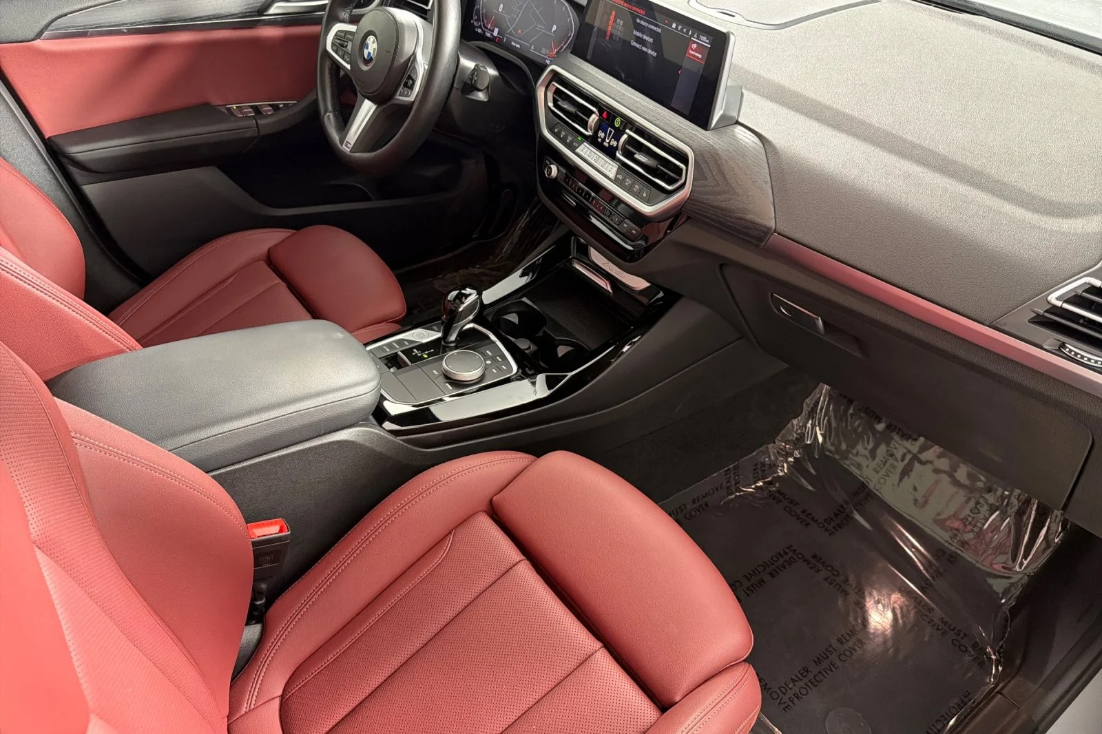Used 2024 GRAY BMW sDrive30i Sports Activity Vehicle image 15