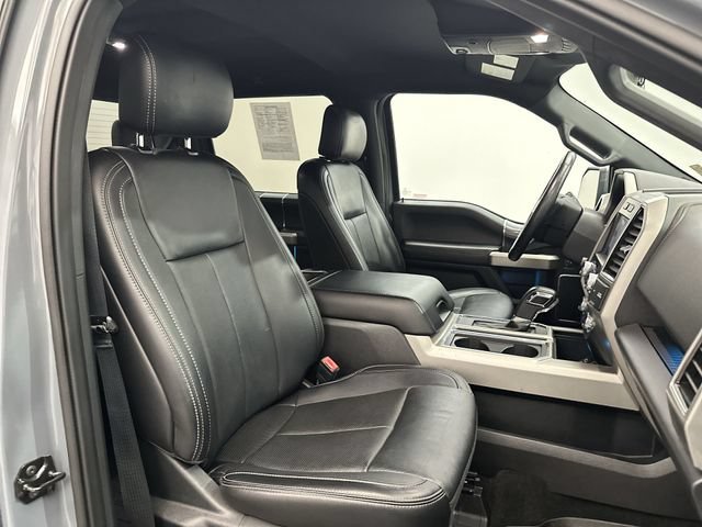 Used 2019  Ford XL image 27