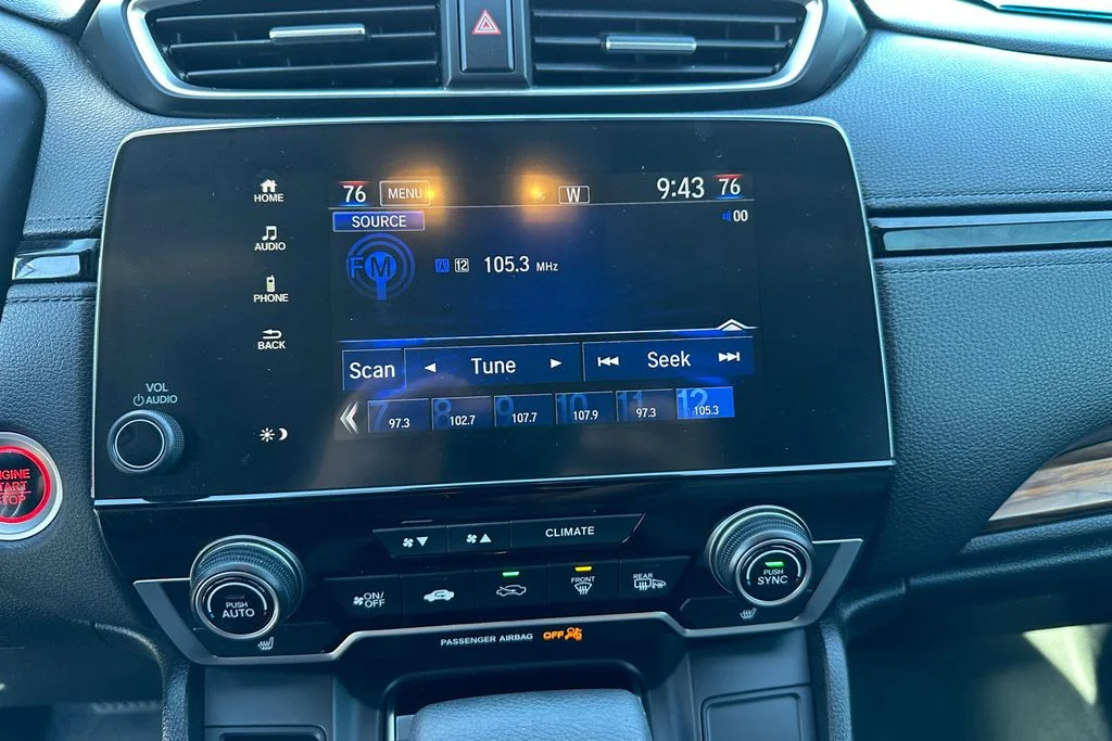 Used 2018 Blue Honda EX image 19