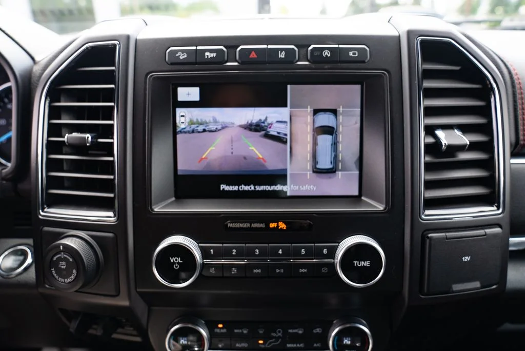 Used 2020 Silver Ford Limited image 15