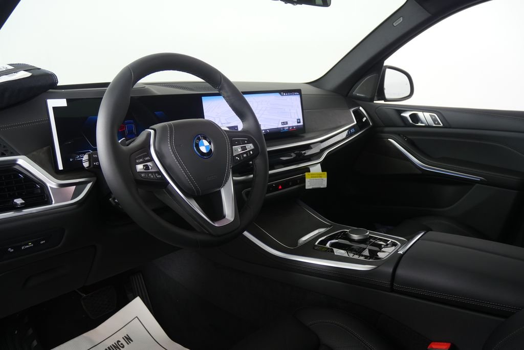 New 2026 Black Sapphire Metallic BMW xDrive50e image 12