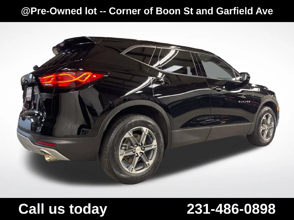 Used 2024 Black Chevrolet LT image 5