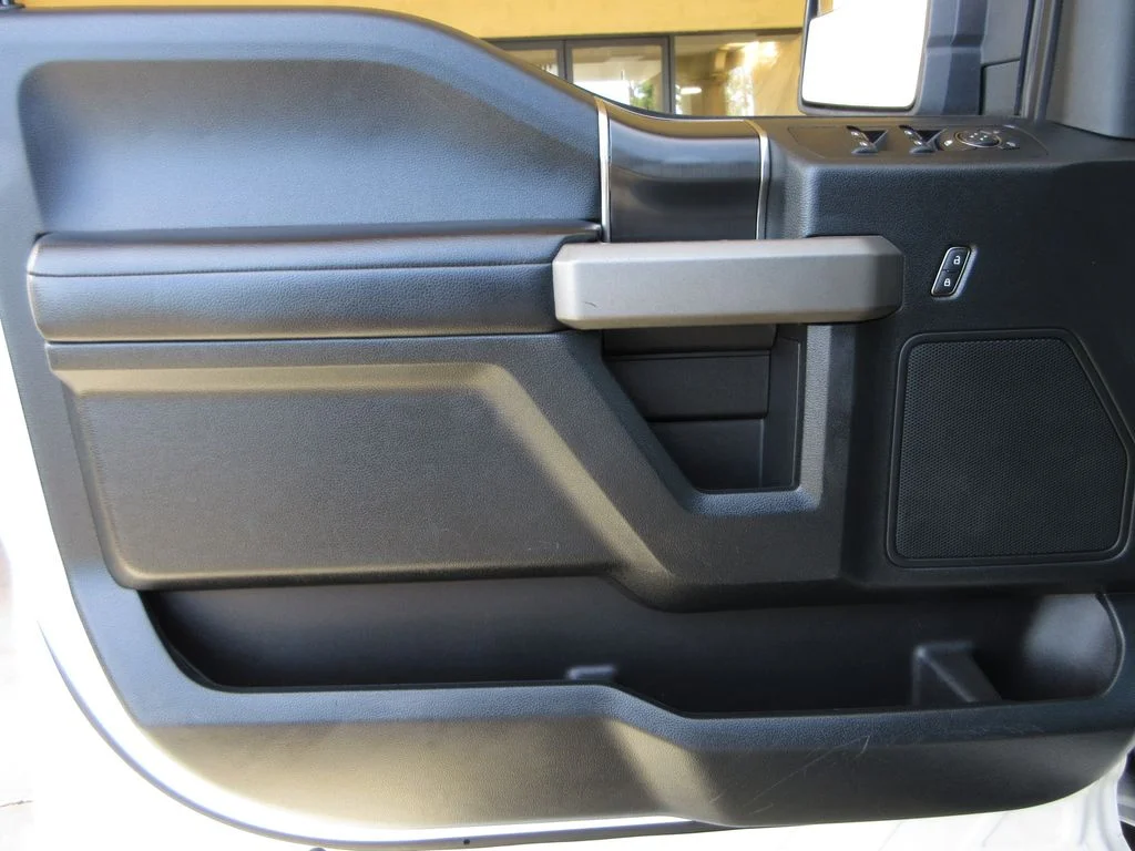 Certified Used 2020 Oxford White Ford Raptor image 9