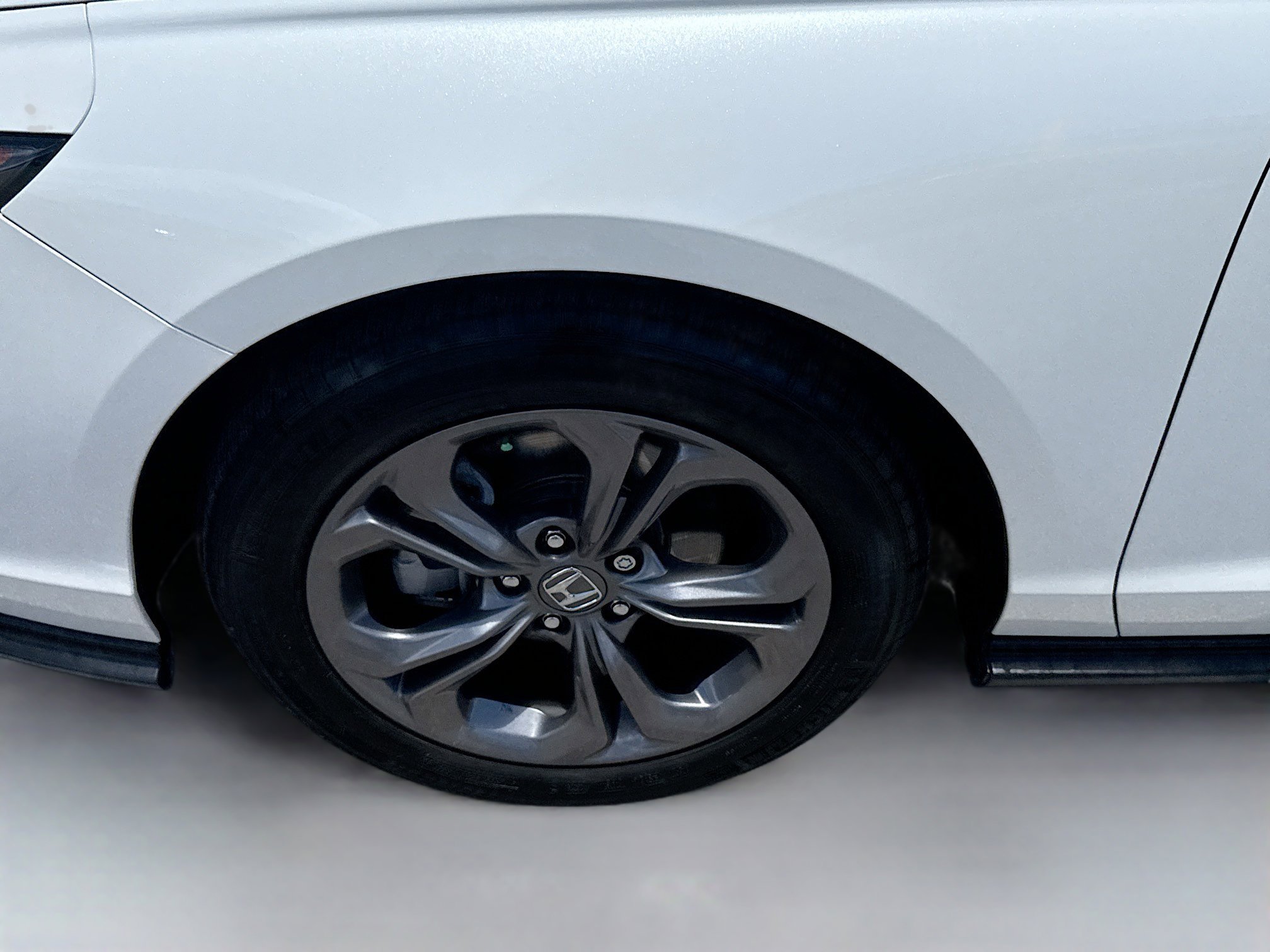 2024 Honda Accord EX - Photo 35