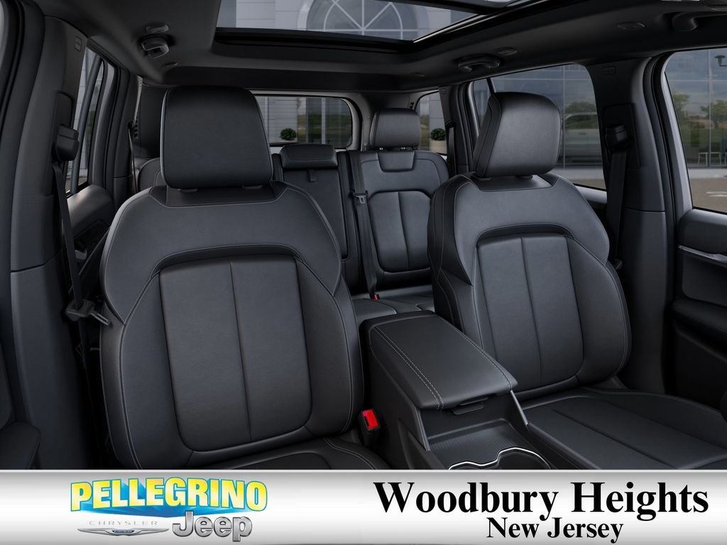 New 2026 Bright White Clear-Coat Exterior Paint Jeep Limited image 16